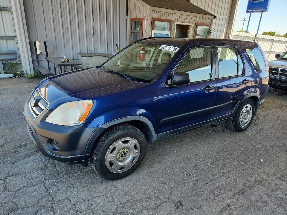 HONDA CR-V 2005 with VIN JHLRD78545C039686 - Photo from auction
