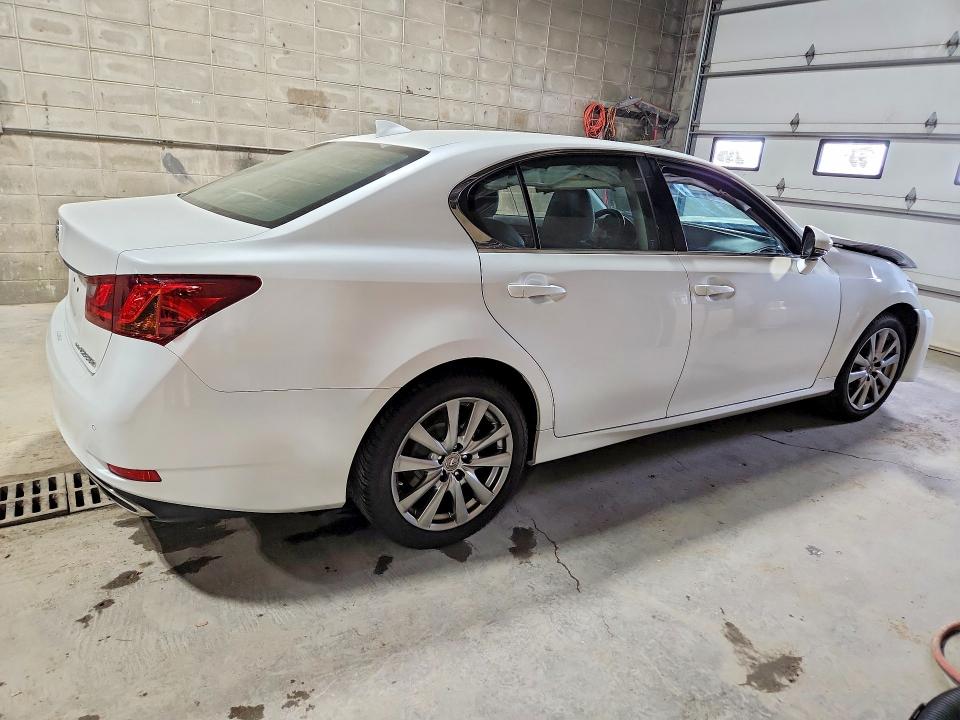 Photo 3 from auction – 2015 LEXUS GS with VIN JTHCE1BL7FA001627