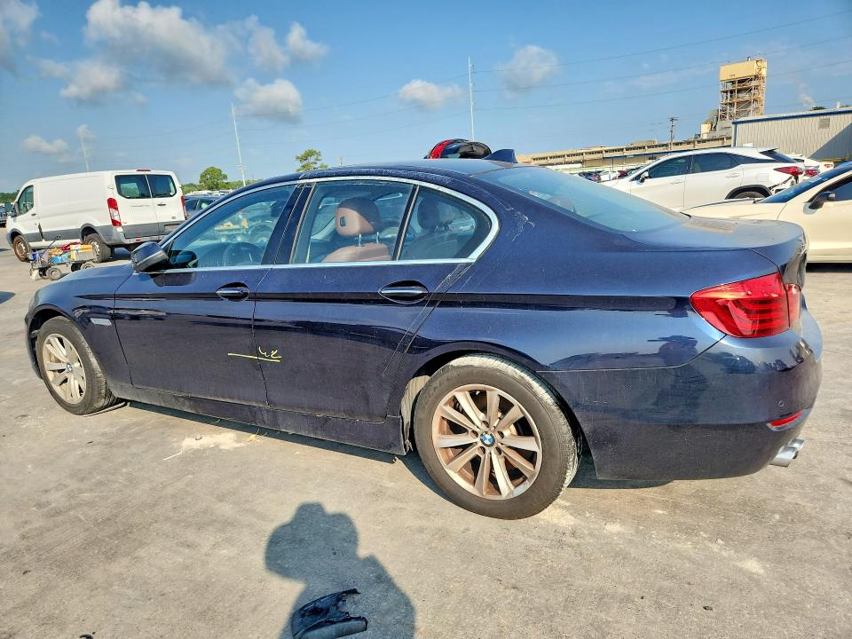 Photo 2 from auction – 2016 BMW 528 with VIN WBA5A5C54GD529099