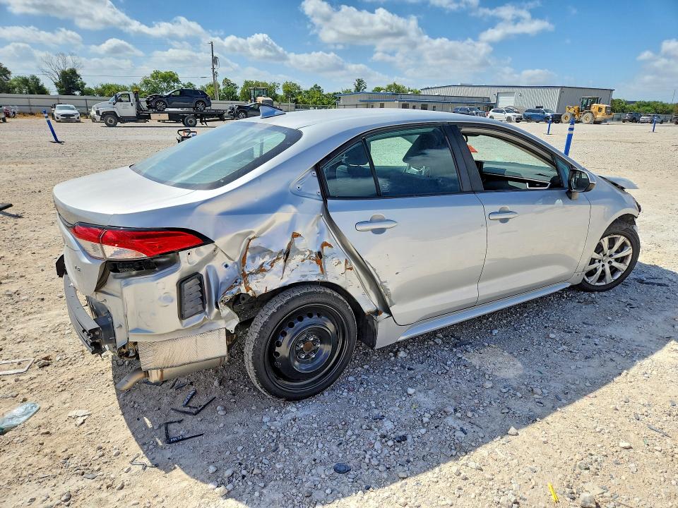Photo 3 from auction – 2023 TOYOTA COROLLA with VIN 5YFB4MDE7PP032003