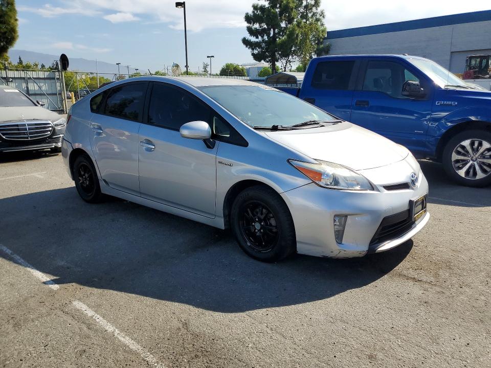 Фото 4 с аукциона – 2012 TOYOTA PRIUS с VIN JTDKN3DU0C5397273