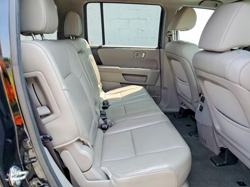 Photo 11 from auction – 2015 HONDA PILOT with VIN 5FNYF4H70FB072191