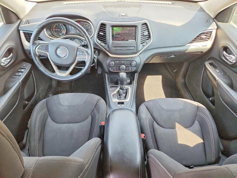 Photo 8 from auction – 2015 JEEP CHEROKEE with VIN 1C4PJLCB5FW506343