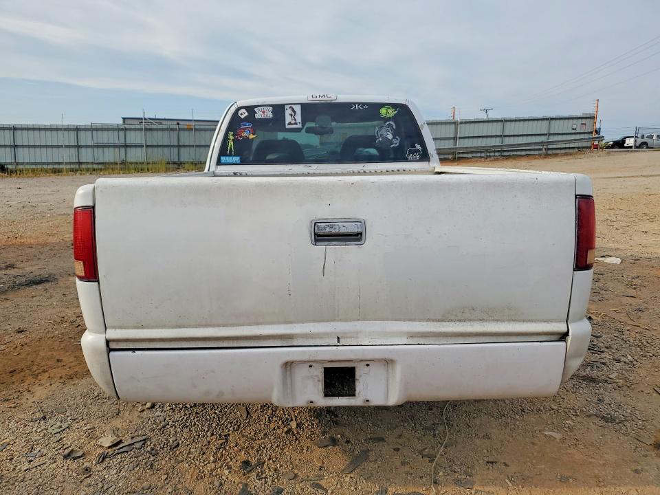 Photo 6 from auction – 1997 GMC SONOMA with VIN 1GTCS19X9V8527203