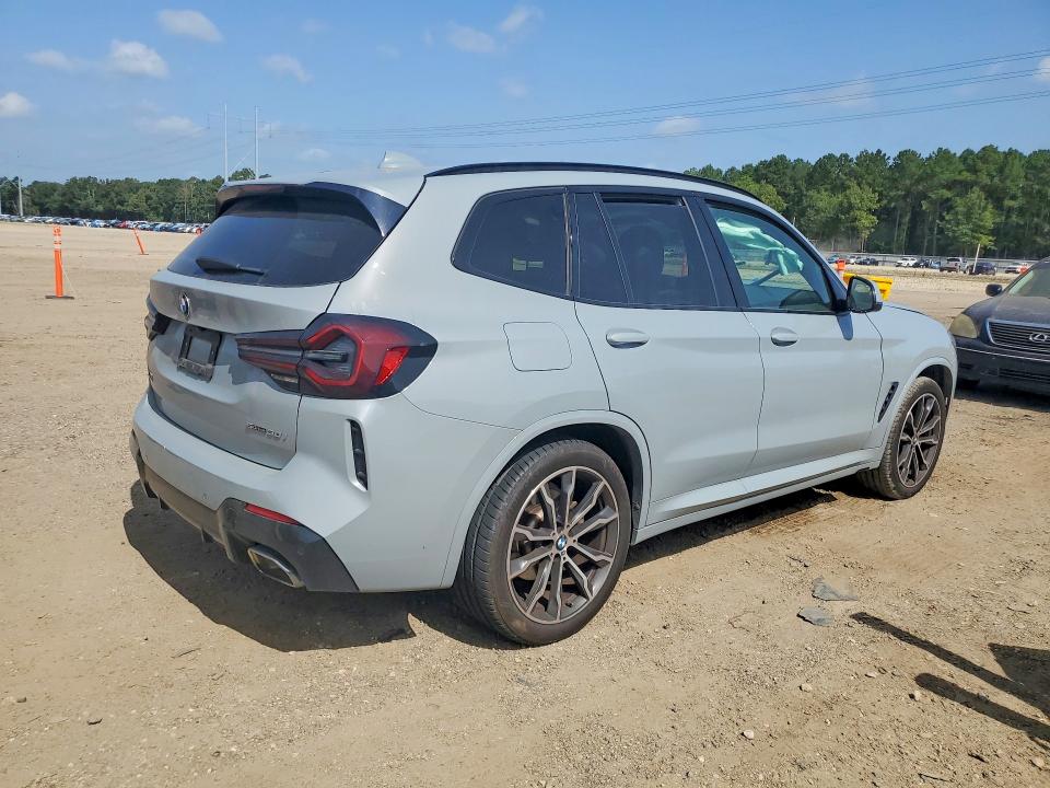 Photo 3 from auction – 2022 BMW X3 with VIN 5UX43DP0XN9M16340