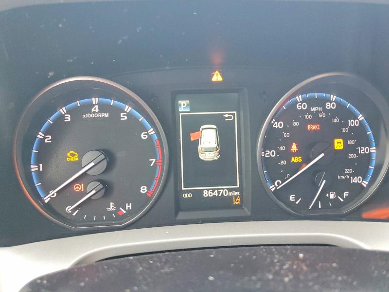 Photo 9 from auction – 2017 TOYOTA RAV4 with VIN 2T3RFREVXHW645227