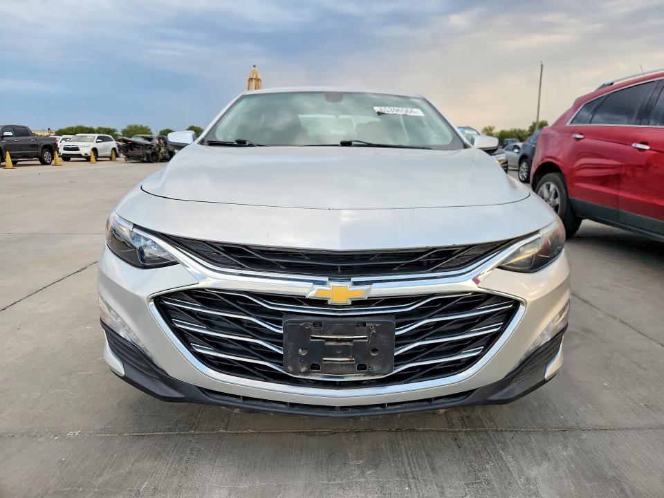 Photo 5 from auction – 2021 CHEVROLET MALIBU with VIN 1G1ZD5ST7MF067609
