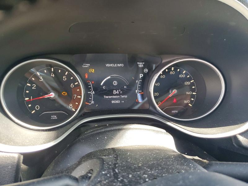 Photo 9 from auction – 2019 JEEP COMPASS with VIN 3C4NJCBB6KT730598