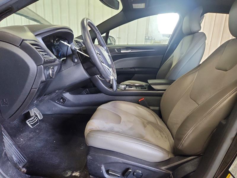 Photo 7 from auction – 2017 FORD FUSION with VIN 3FA6P0VPXHR245143