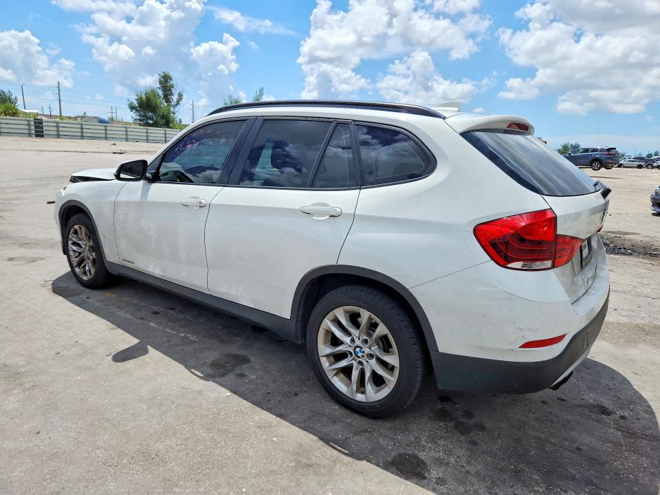 Foto 2 de la subasta – 2015 BMW X1 con VIN WBAVL1C56FVY35328