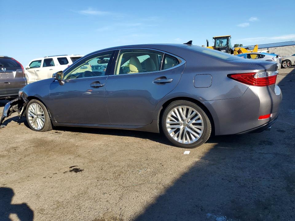 صورة رقم 2 من المزاد - 2014 LEXUS ES مع VIN JTHBK1GG5E2151454