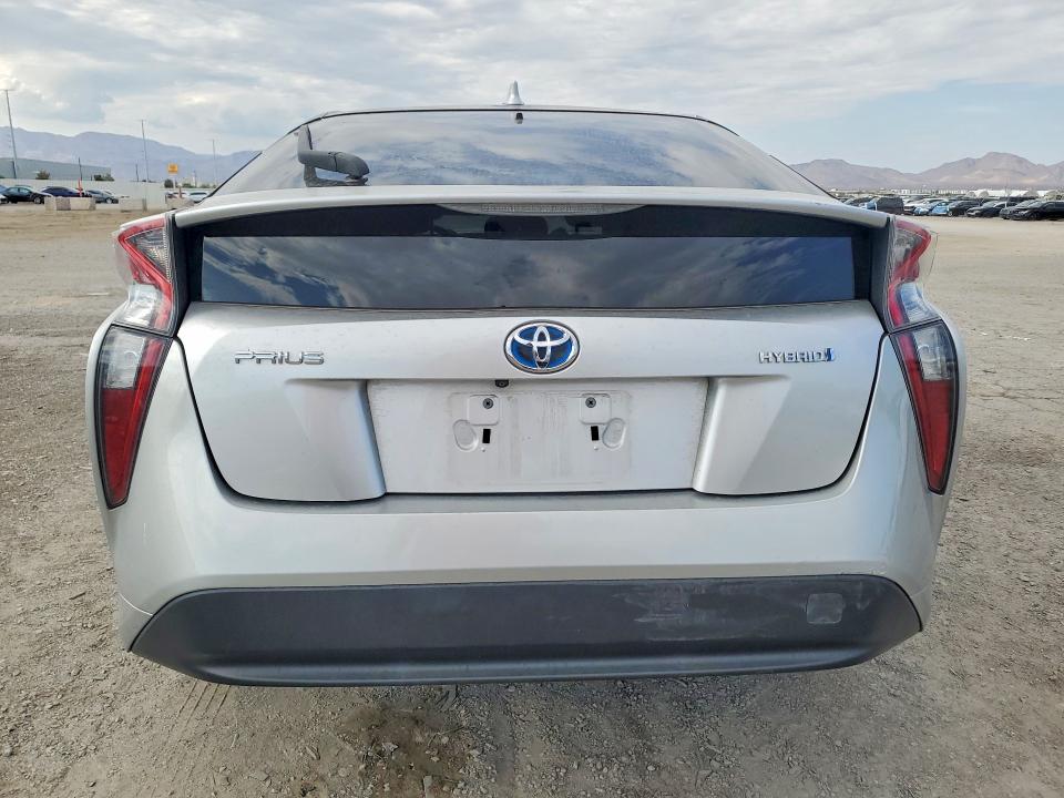 Photo 6 from auction – 2017 TOYOTA PRIUS with VIN JTDKARFU8H3535124