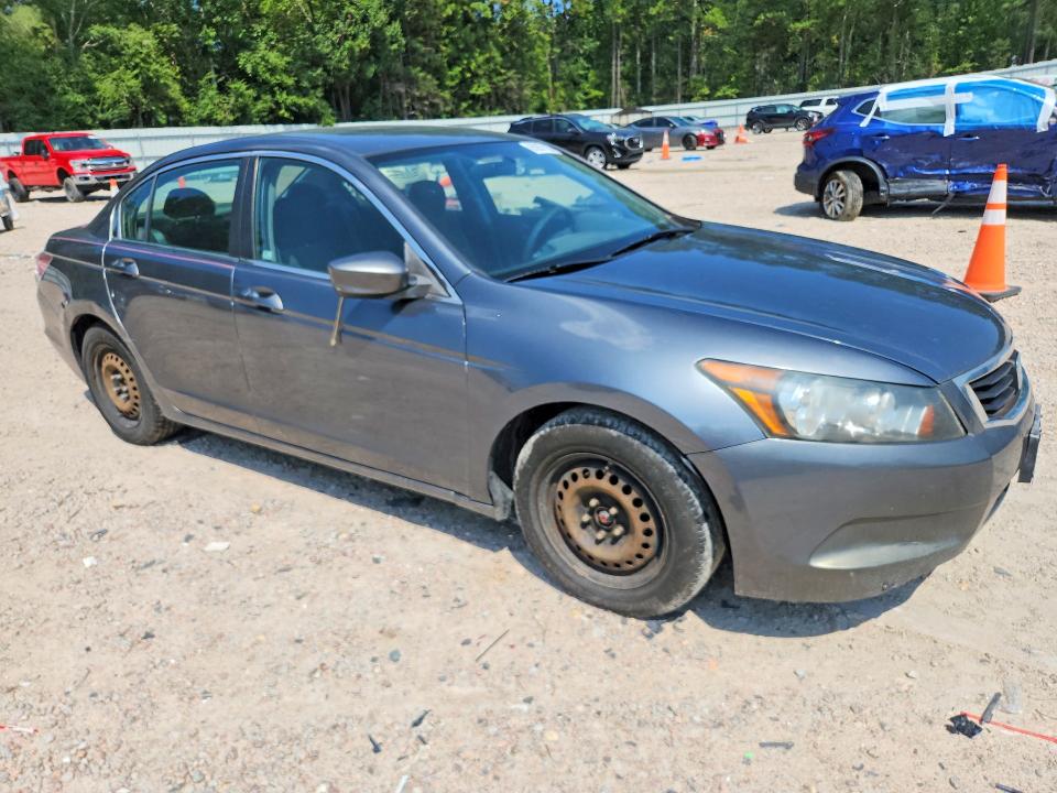 Photo 4 from auction – 2010 HONDA ACCORD with VIN 1HGCP2F36AA097031