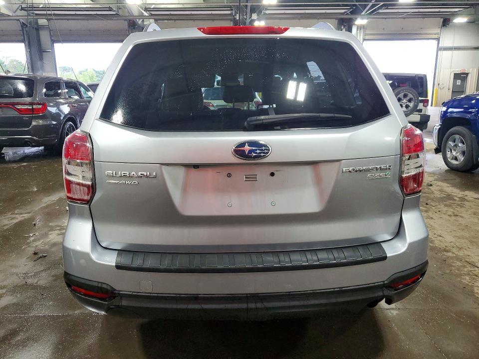 Photo 6 from auction – 2014 SUBARU FORESTER with VIN JF2SJAEC3EH481581