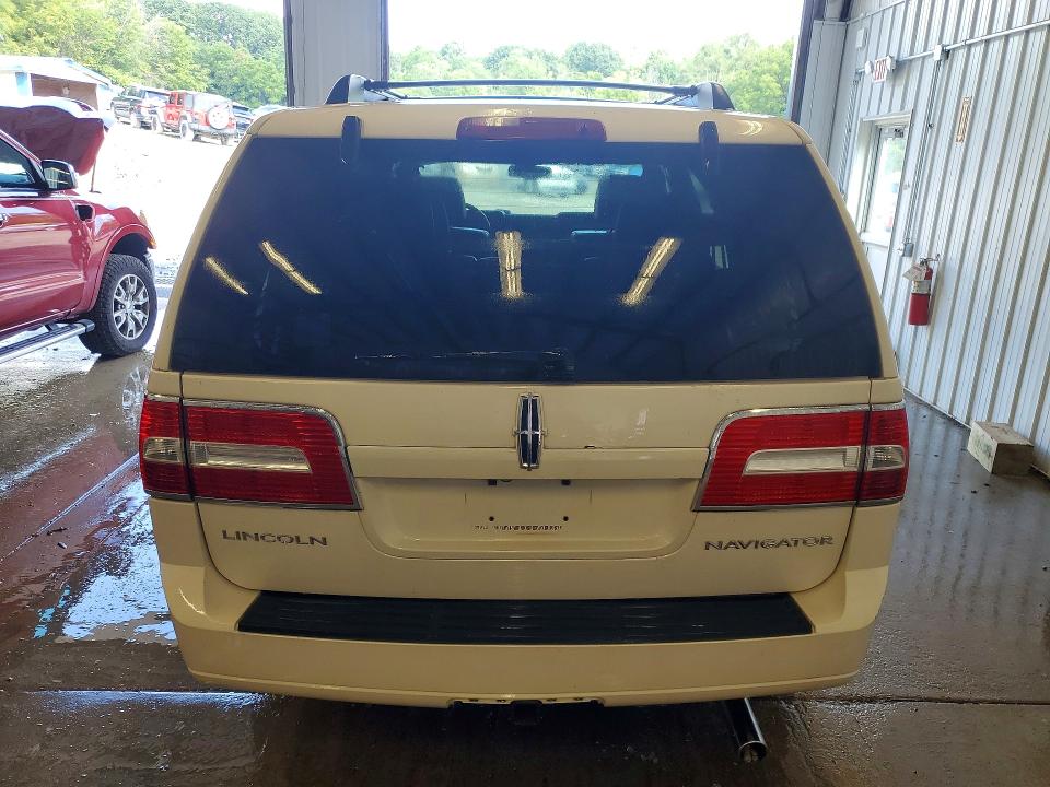 Photo 6 from auction – 2008 LINCOLN NAVIGATOR with VIN 5LMFU28568LJ13593