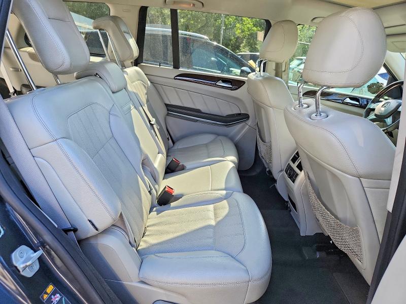 Photo 11 from auction – 2013 MERCEDES-BENZ GL with VIN 4JGDF7CE6DA204250