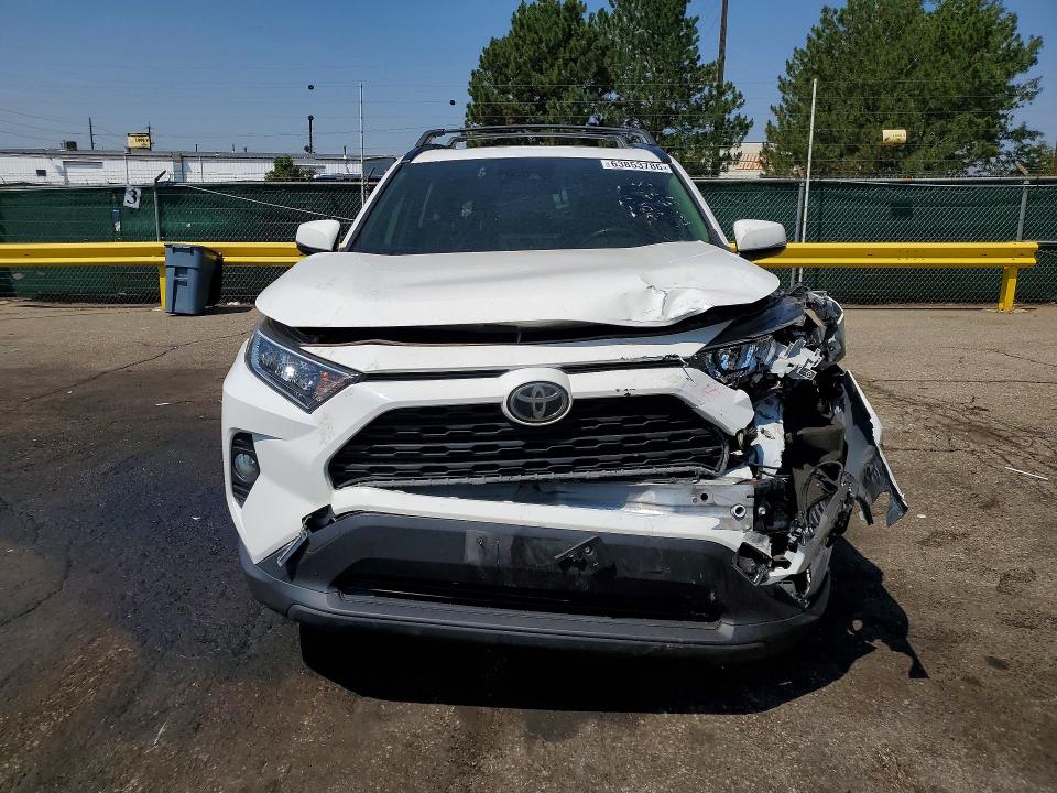 Photo 5 from auction – 2019 TOYOTA RAV4 with VIN JTMP1RFV4KD046462