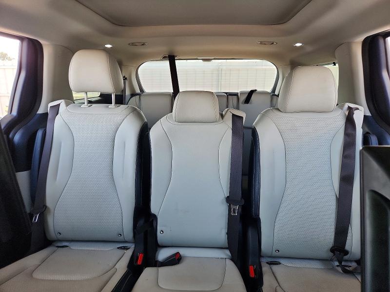 Photo 10 from auction – 2025 KIA CARNIVAL with VIN KNDNE5K34S6473170