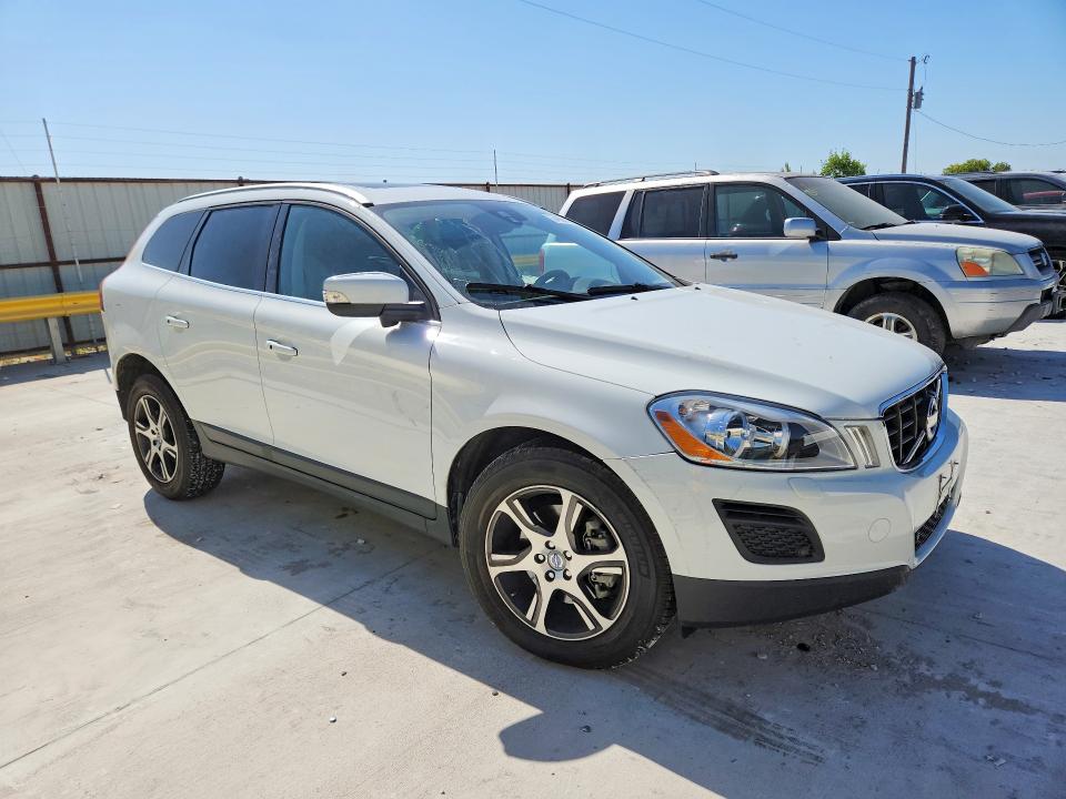 Photo 4 from auction – 2012 VOLVO XC60 with VIN YV4902DZ5C2295730