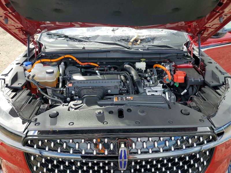 Photo 12 from auction – 2025 LINCOLN NAUTILUS with VIN 5LMPJ8J48SJ890264