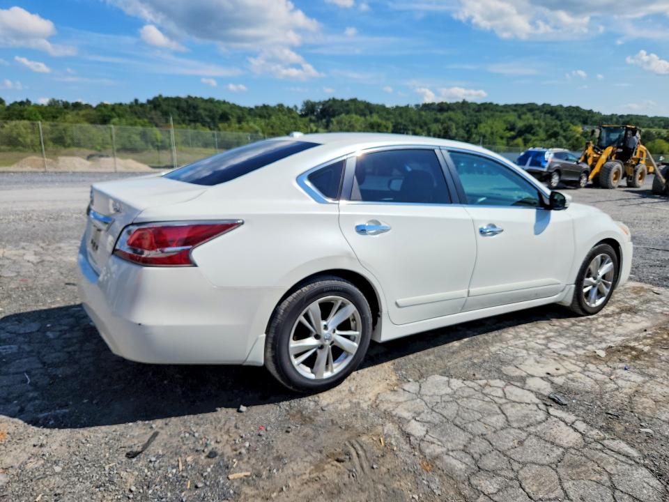 Photo 3 from auction – 2015 NISSAN ALTIMA with VIN 1N4AL3AP6FC134100