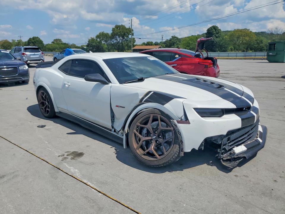 Photo 4 from auction – 2014 CHEVROLET CAMARO with VIN 2G1FS1EE4E9700298