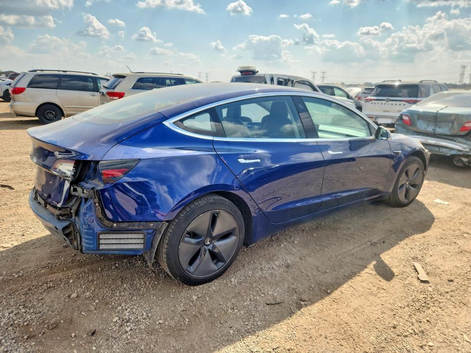Photo 3 from auction – 2018 TESLA MODEL 3 with VIN 5YJ3E1EA5JF154163