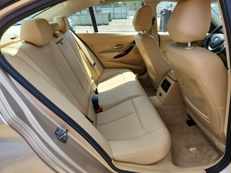Photo 10 from auction – 2015 BMW 328 with VIN WBA3B3C52FJ984168