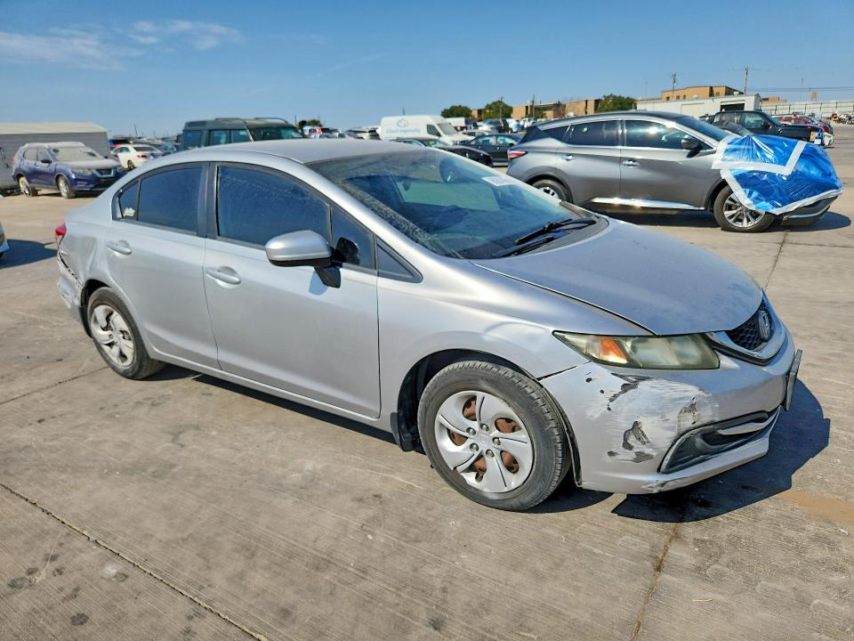 Photo 4 from auction – 2015 HONDA CIVIC with VIN 19XFB2F52FE019037