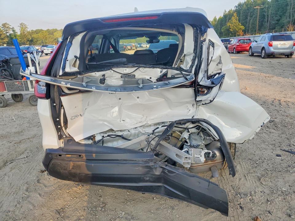 Photo 6 from auction – 2025 HONDA CR-V with VIN 2HKRS3H71SH326366