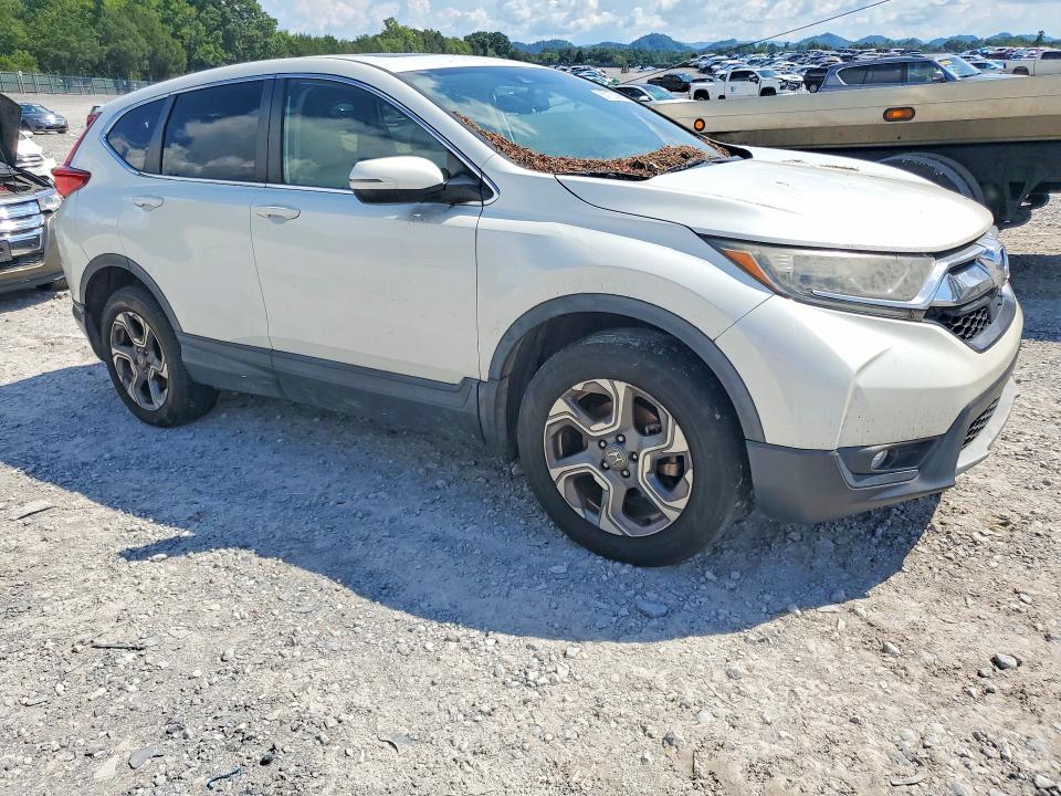 Photo 4 from auction – 2018 HONDA CR-V with VIN 2HKRW2H80JH612957