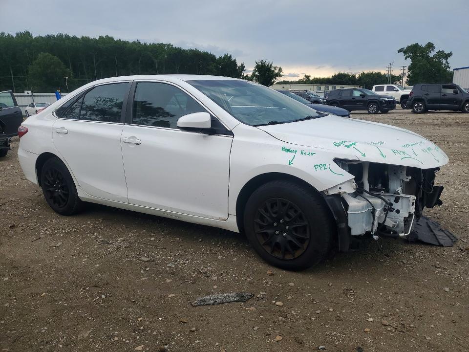 Photo 4 from auction – 2016 TOYOTA CAMRY with VIN 4T1BF1FK4GU141643