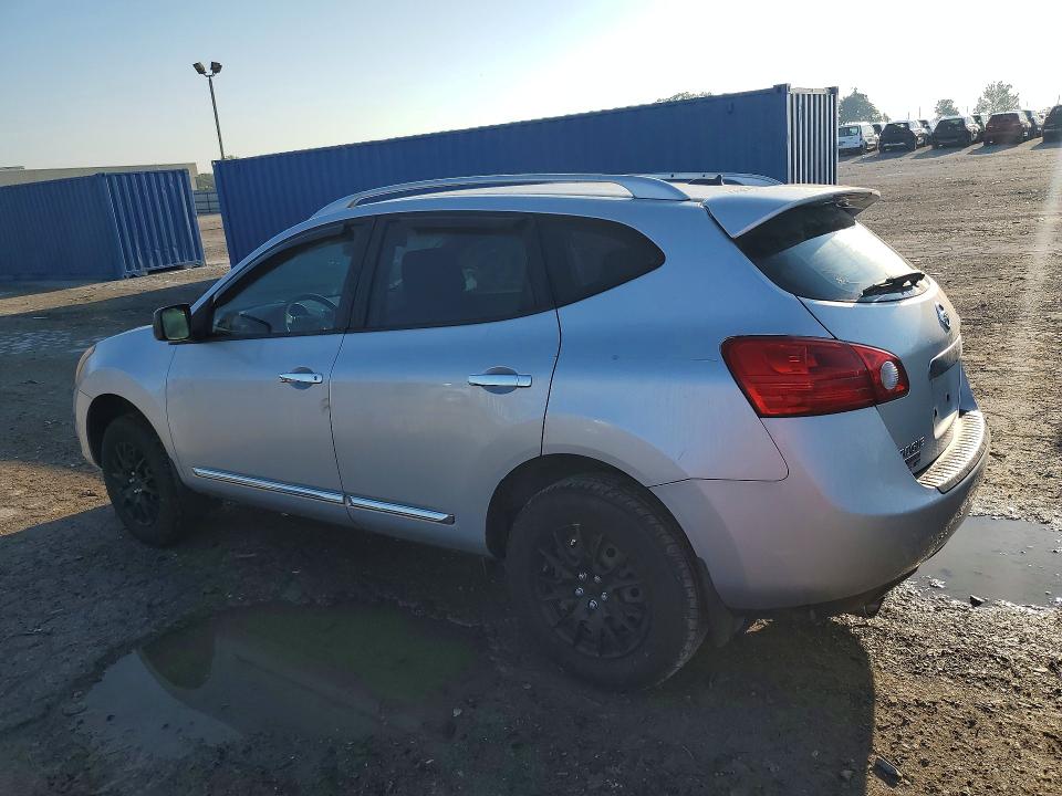 Photo 2 from auction – 2015 NISSAN ROGUE SELECT with VIN JN8AS5MT5FW665017