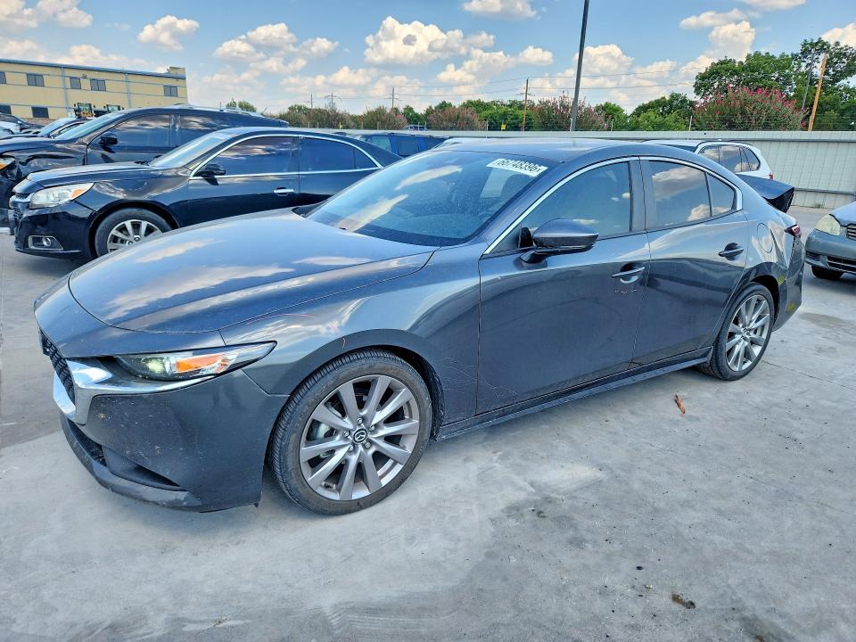 Снимка 1 от търг – 2020 MAZDA 3 с VIN JM1BPACL3L1165507