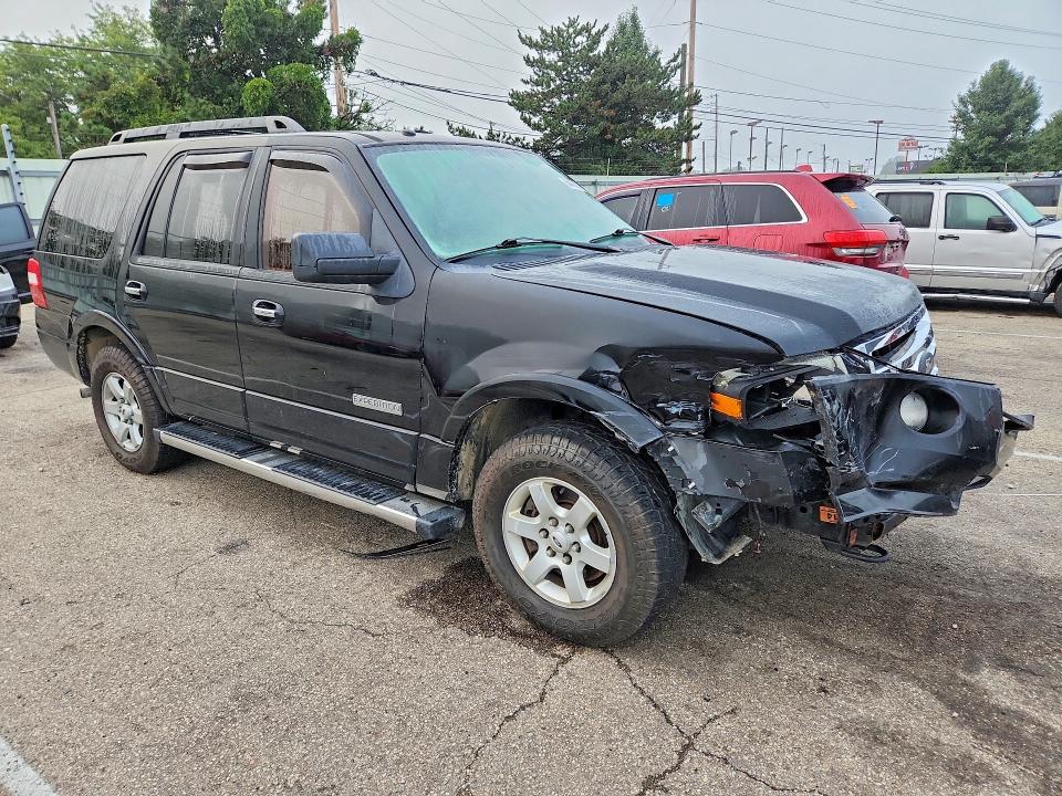 Zdjęcie 4 z aukcji – 2008 FORD EXPEDITION z VIN 1FMFU16588LA13334