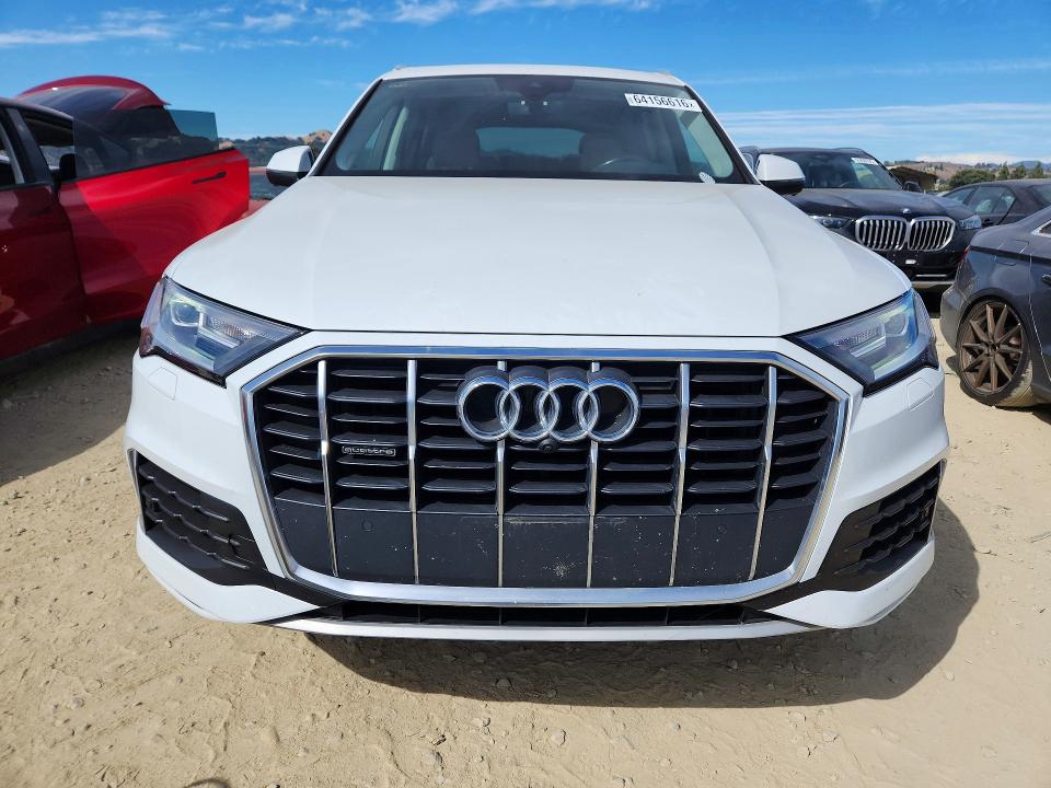 Photo 5 from auction – 2021 AUDI Q7 with VIN WA1LXAF77MD022170