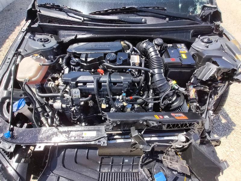 Снимка 11 от търг – 2025 HYUNDAI ELANTRA с VIN KMHLR4DF7SU041709