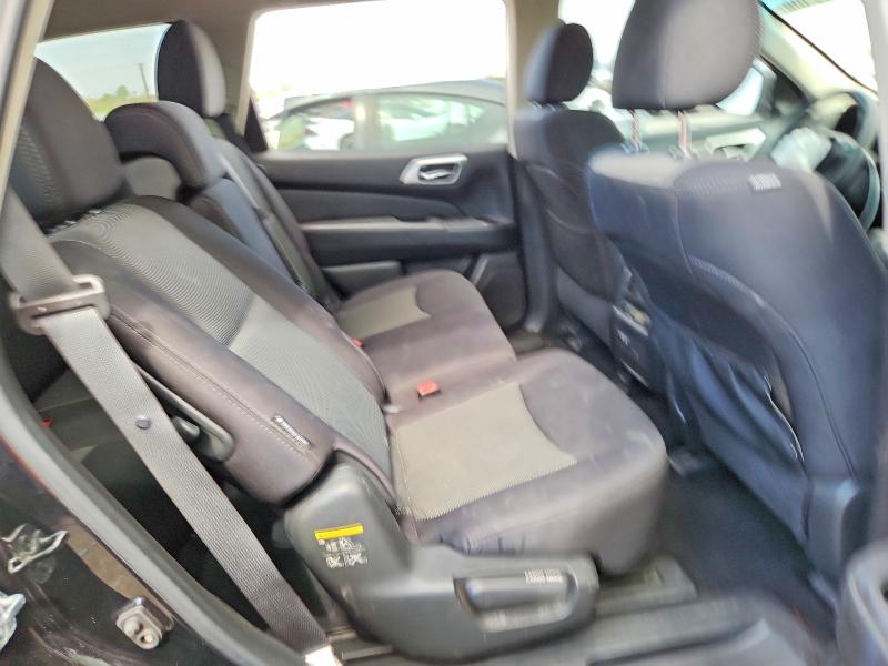 Photo 10 from auction – 2019 NISSAN PATHFINDER with VIN 5N1DR2MN2KC637395
