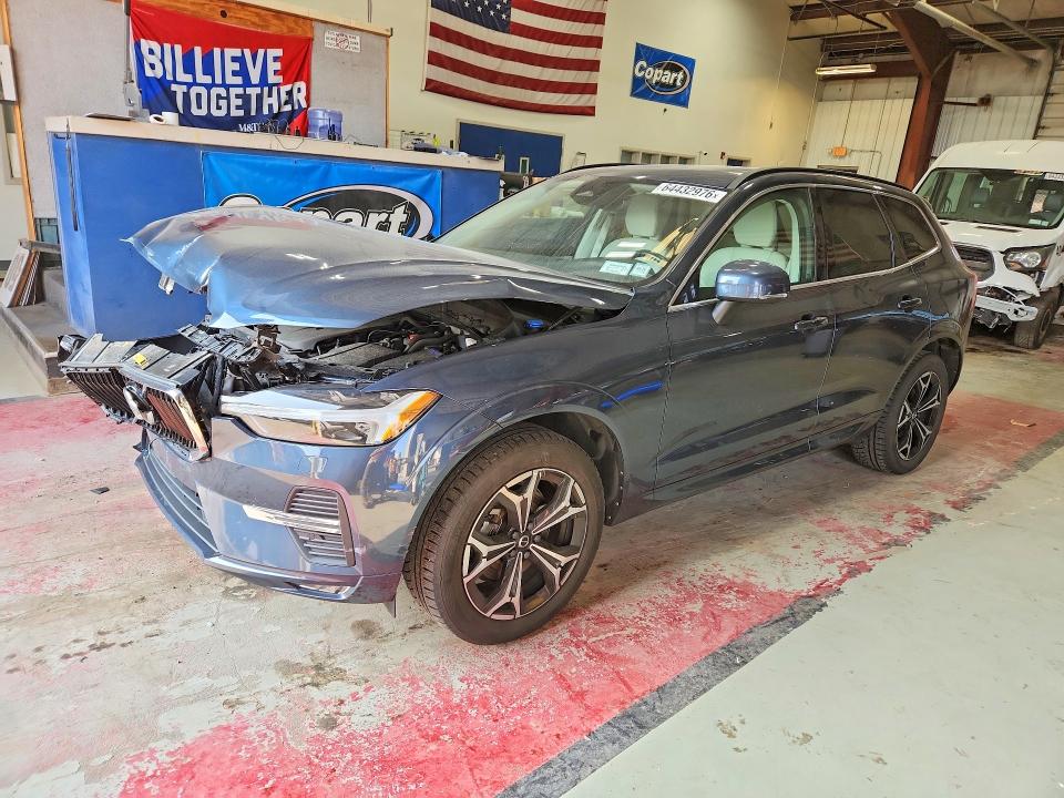 Снимка 1 от търг – 2022 VOLVO XC60 с VIN YV4L12RK1N1924584