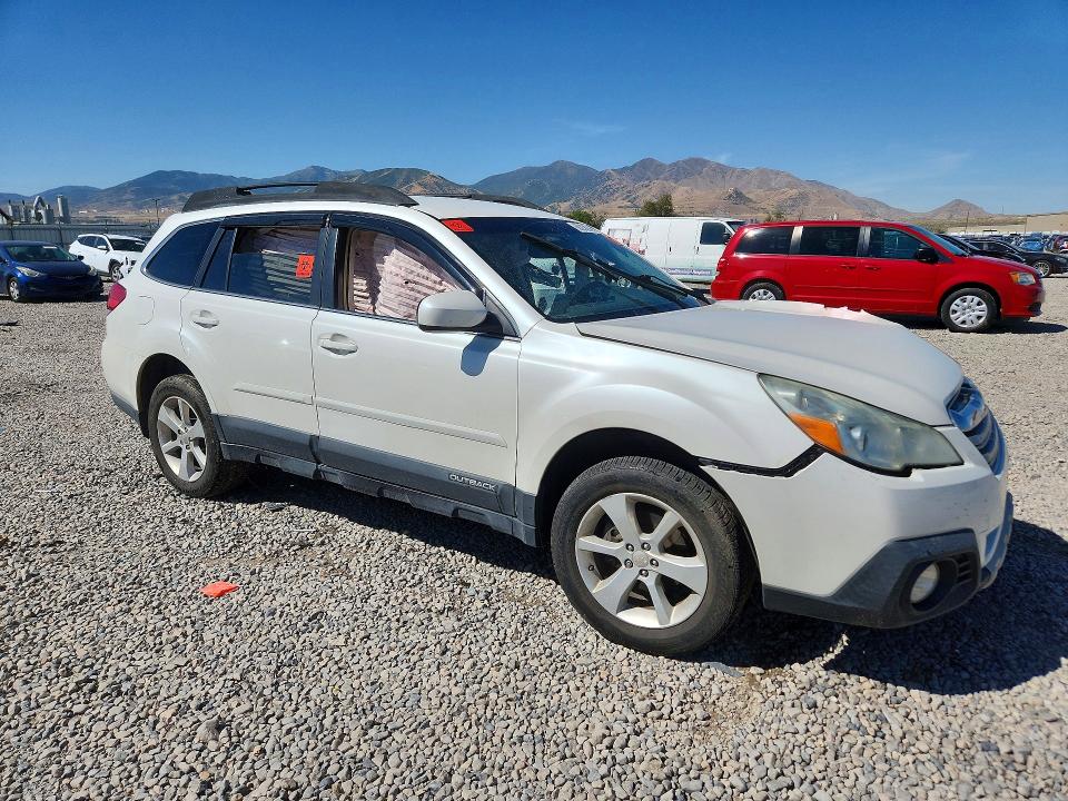 Foto 4 de la subasta – 2014 SUBARU OUTBACK con VIN 4S4BRCCC3E3272520
