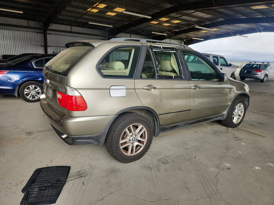 Photo 3 from auction – 2004 BMW X5 with VIN 5UXFA135X4LU44512