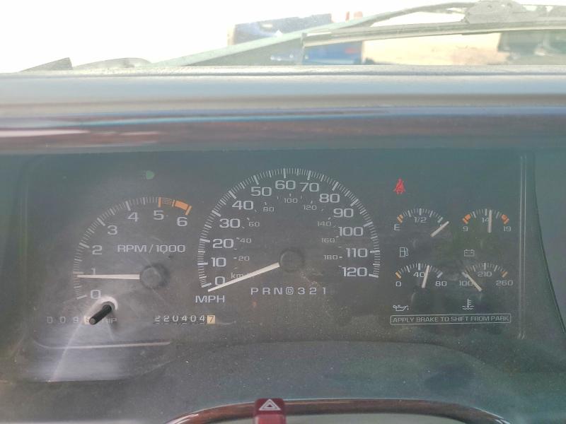 Photo 9 from auction – 2000 CADILLAC ESCALADE with VIN 1GYEK63R0YR230359