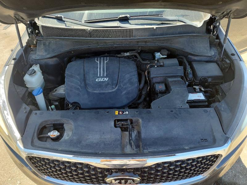 Photo 12 from auction – 2016 KIA SORENTO with VIN 5XYPH4A5XGG044326