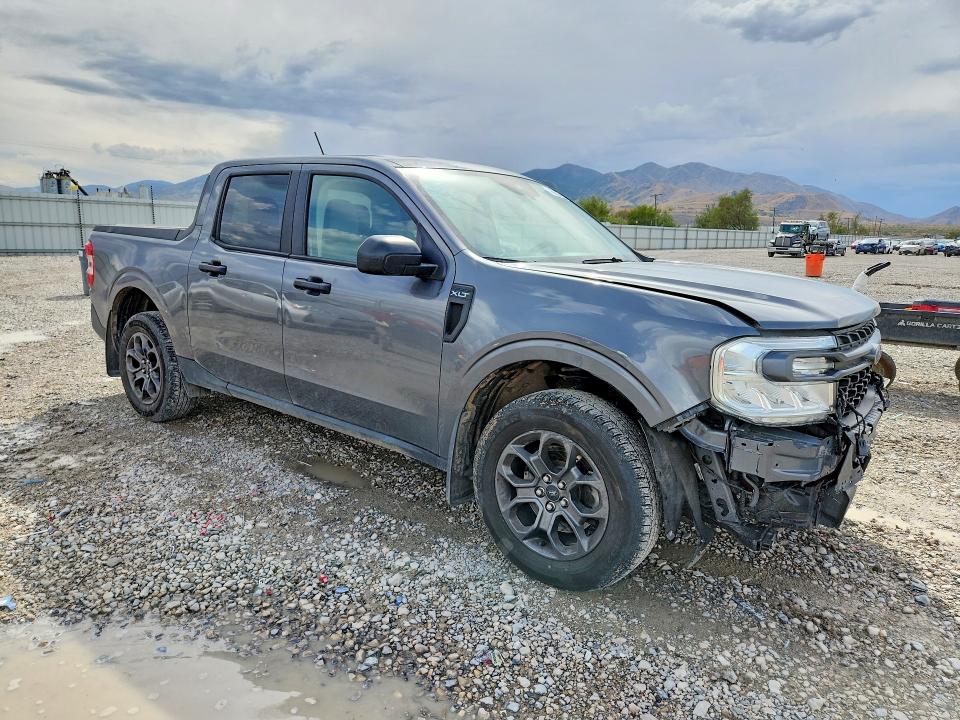 Photo 4 from auction – 2024 FORD MAVERICK with VIN 3FTTW8J90RRA50465