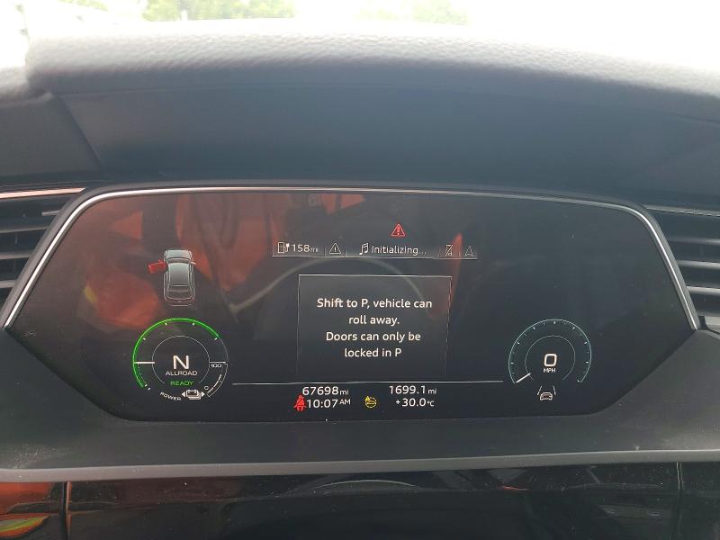 Фото 9 с аукциона – 2022 AUDI E-TRON с VIN WA12AAGE7NB032706