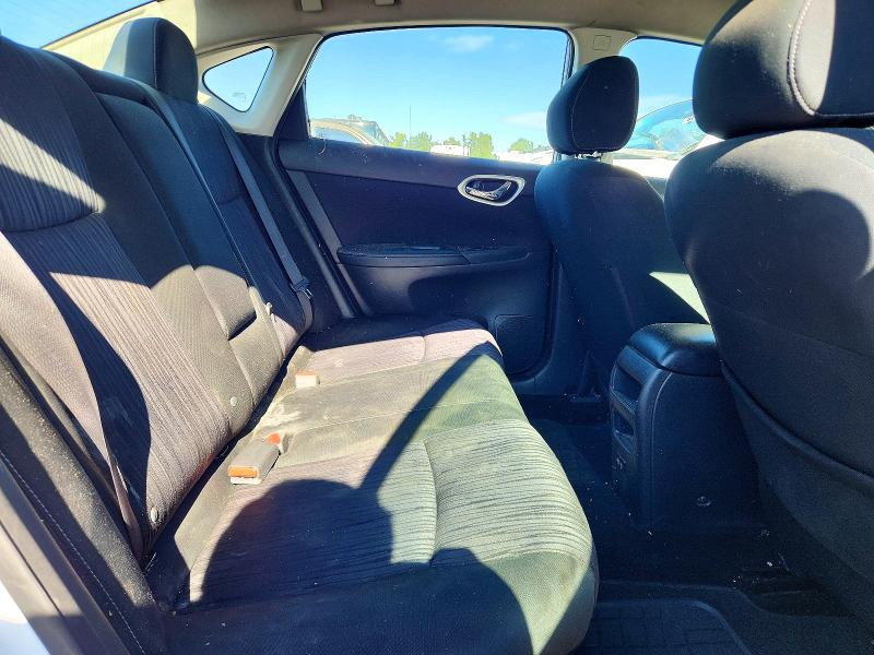 Photo 10 from auction – 2019 NISSAN SENTRA with VIN 3N1AB7AP6KY417847