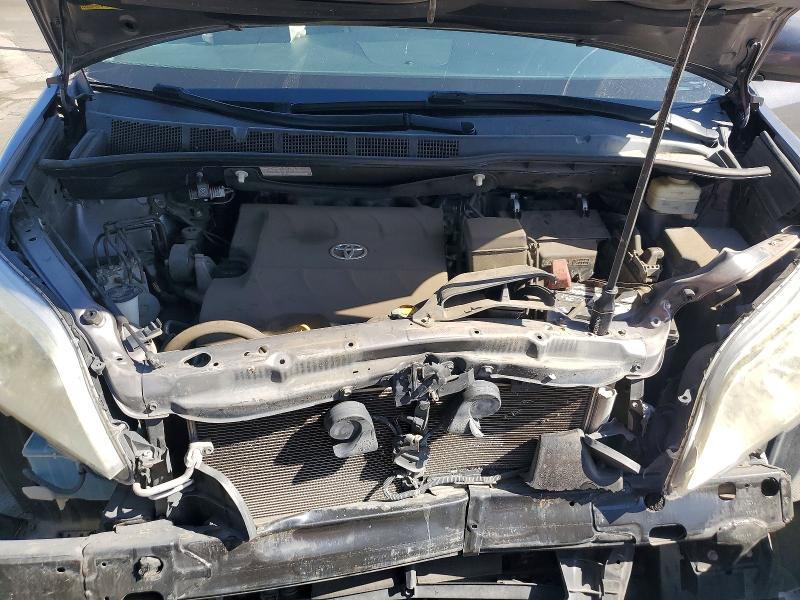 Photo 12 from auction – 2016 TOYOTA SIENNA with VIN 5TDKK3DC7GS752486