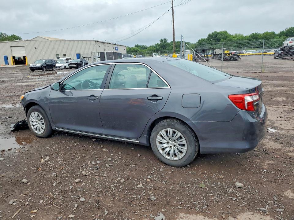 Photo 2 from auction – 2013 TOYOTA CAMRY with VIN 4T4BF1FK2DR318028