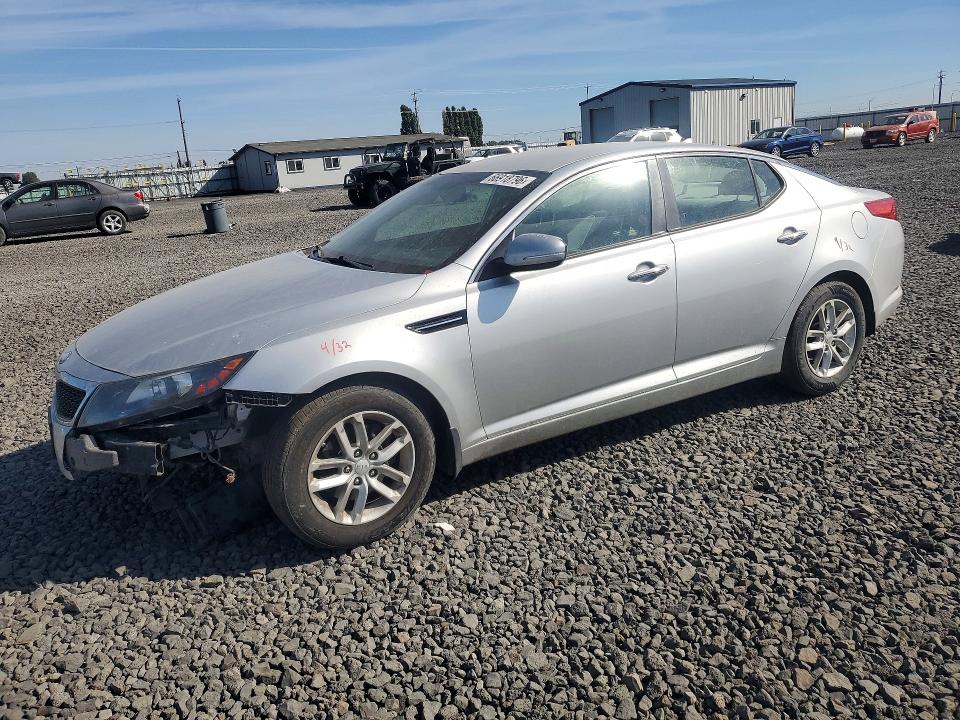 KIA OPTIMA 2013 with VIN KNAGM4A71D5384205 - Photo from auction