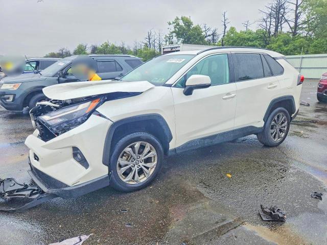 TOYOTA RAV4 2022 with VIN 4T3B6RFV8NU076373 - Photo from auction